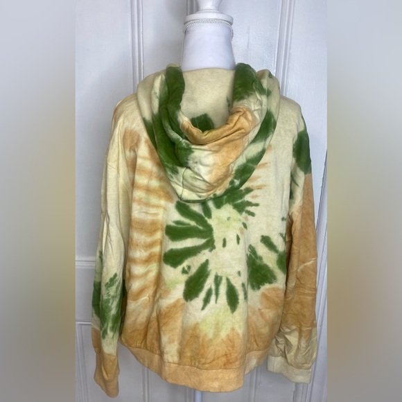 POL Tie-Dye Hoodie Sweater - Green and Orange - Picture 5 of 7